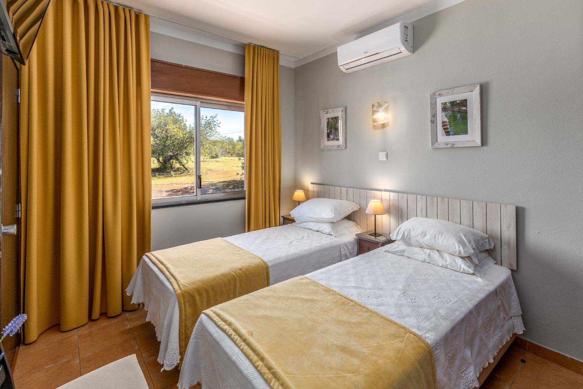 Guest House Oliveira بلوكويم المظهر الخارجي الصورة